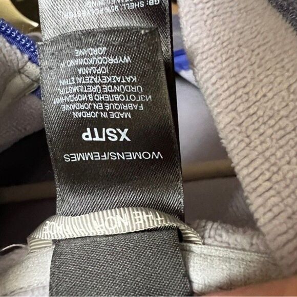 The North Face Zip Up purple sweater jacket XS - Picture 6 of 6